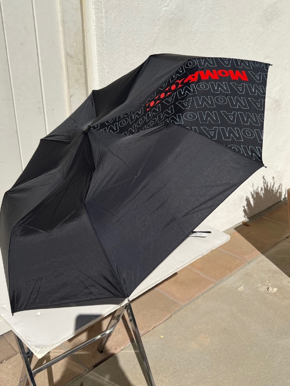 Vintage, NWT< MOMA Auto-Open Umbrella - Picture 5 of 11